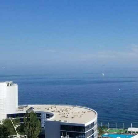 Апартаменты В 50 Метрах От Моря أوديسا المظهر الخارجي الصورة